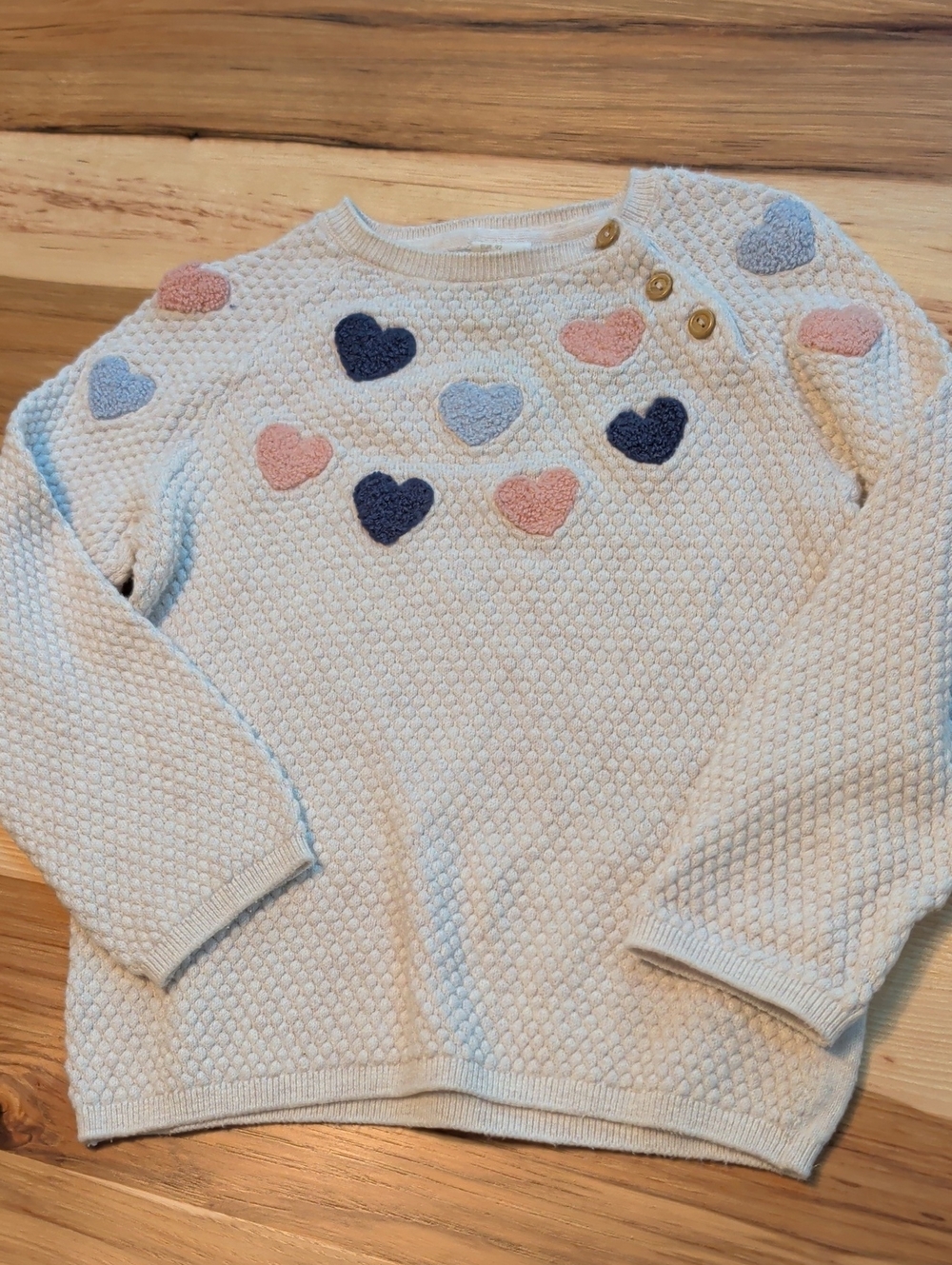 Cream Heart Appliqué Knit Sweater